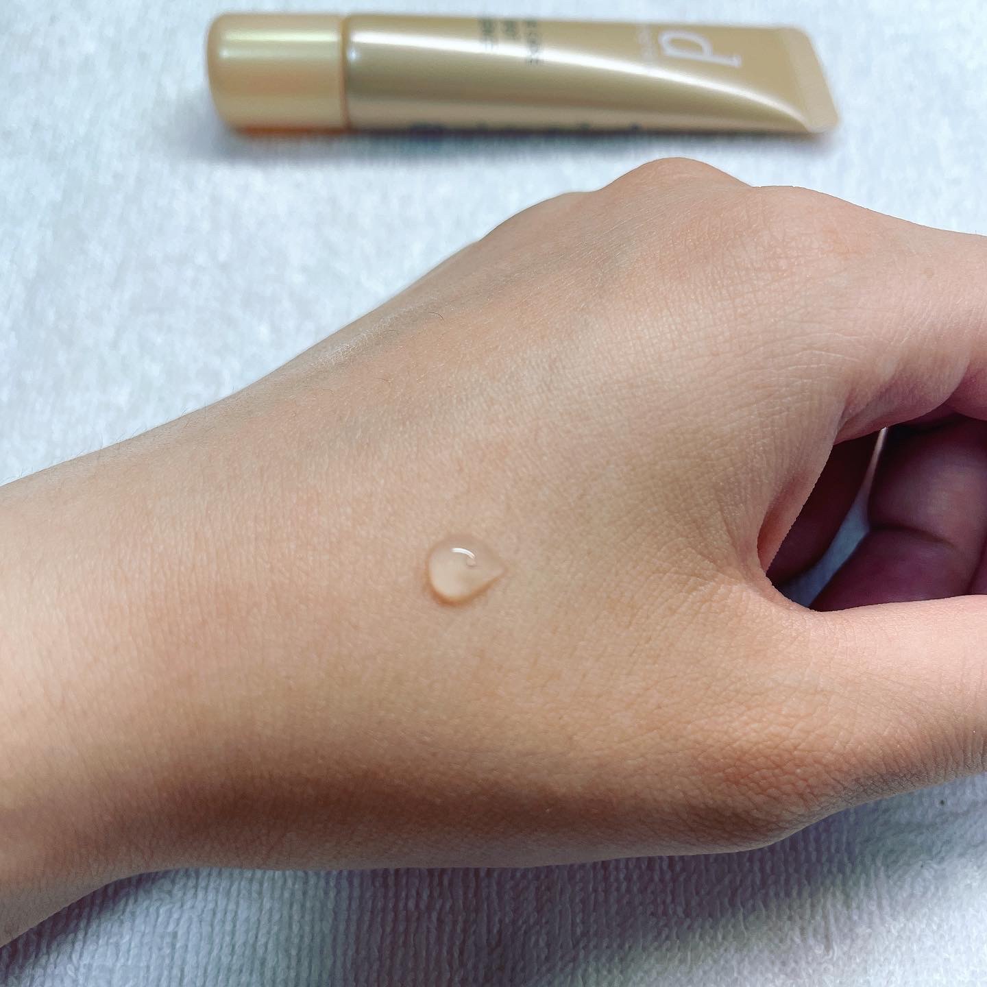 薬用 アクネケア美容液/d プログラム/美容液を使ったクチコミ（3枚目）