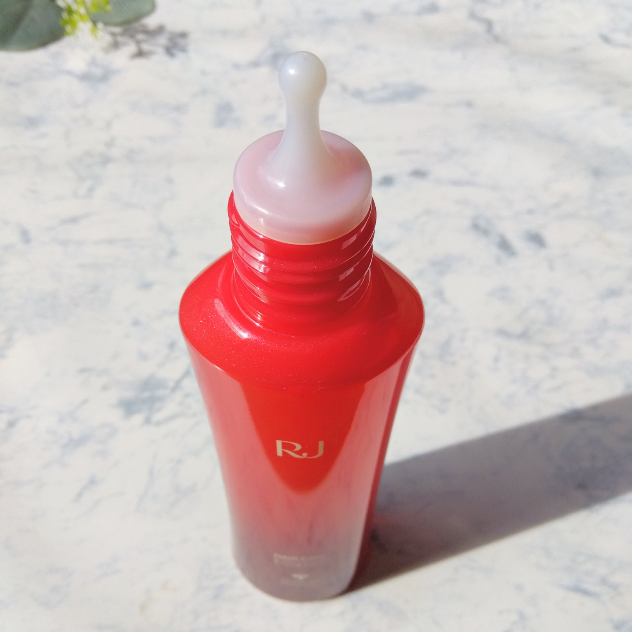 薬用 RJ地肌ケア エッセンス /アピセラピーコスメティクス/頭皮ローションを使ったクチコミ（2枚目）