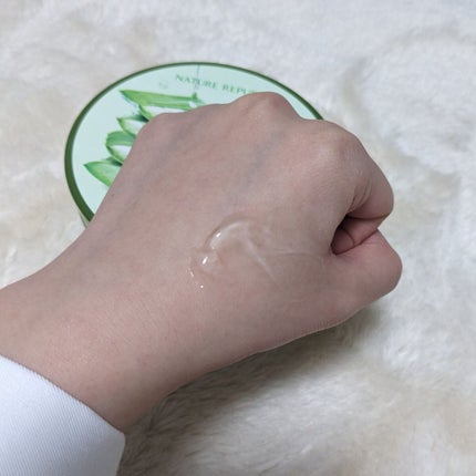 マイルド&モイスチャーアロエジェル/ネイチャーリパブリック/ボディローションを使ったクチコミ(3枚目)