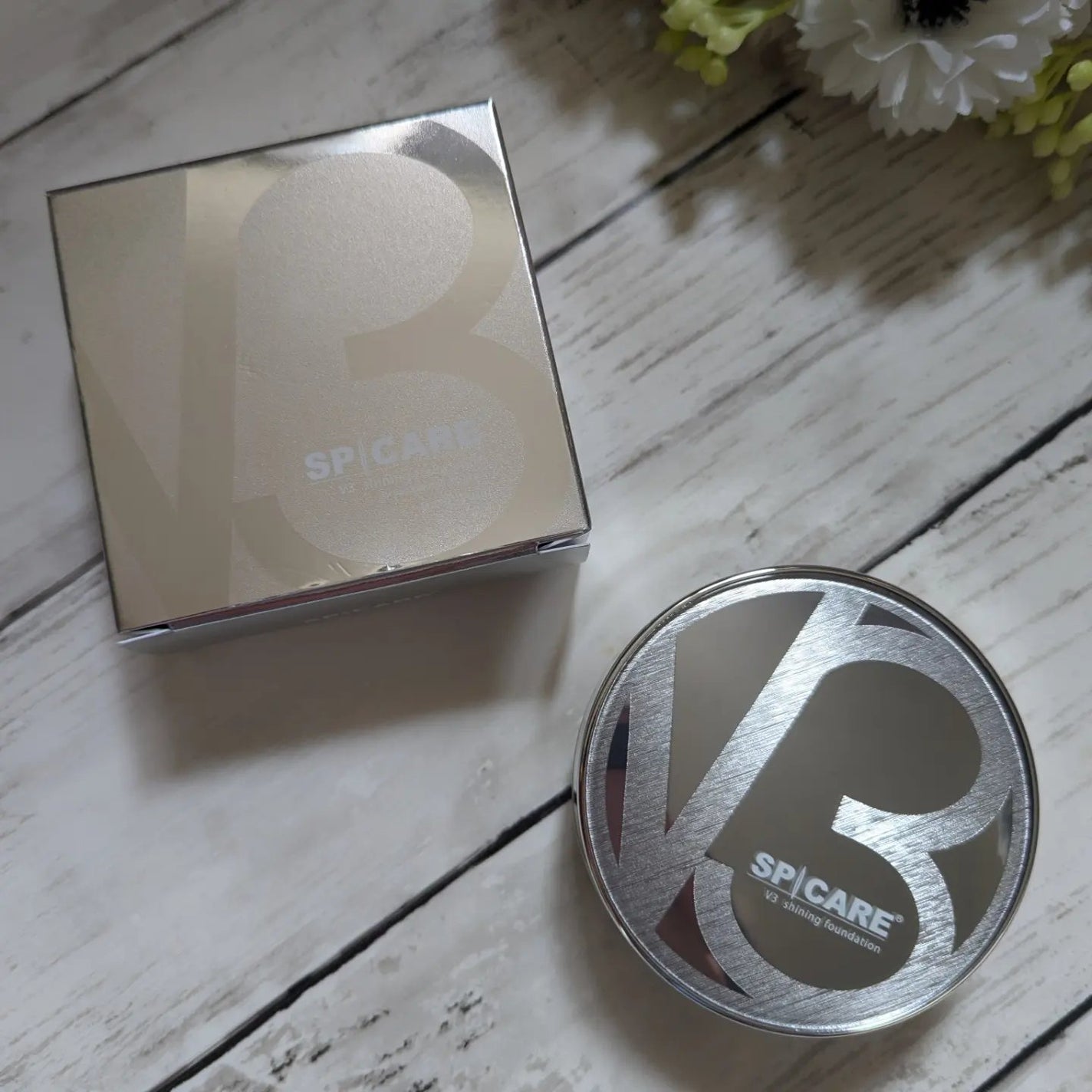 V3シャイニングファンデーション/SPICARE/クッションファンデーションを使ったクチコミ(2枚目)