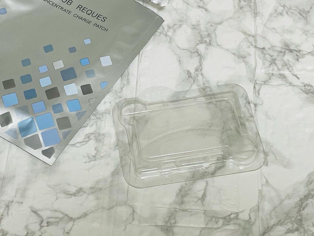 リクエス コンセントレート チャージ パッチ/クラブ/シートマスク・パックを使ったクチコミ（2枚目）