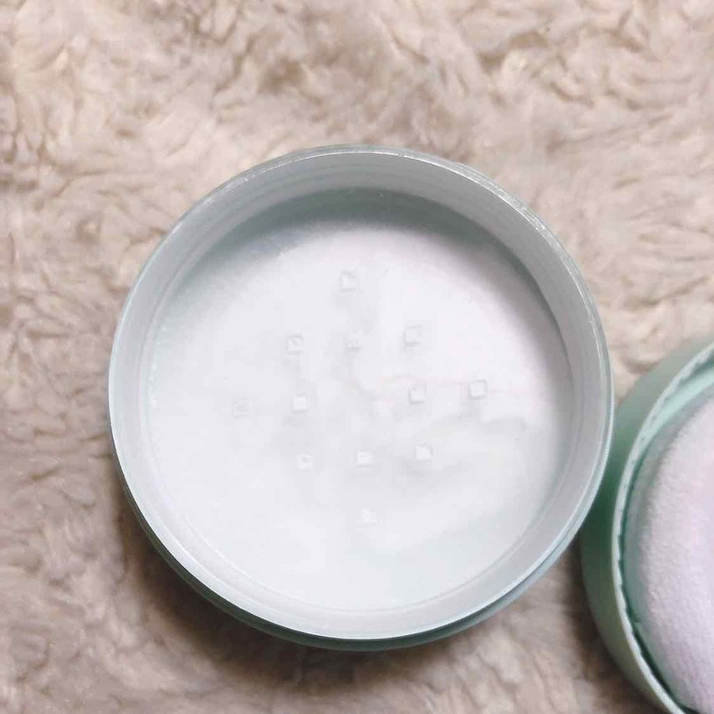 ノーセバム ミネラルパウダー/innisfree/ルースパウダーを使ったクチコミ(3枚目)