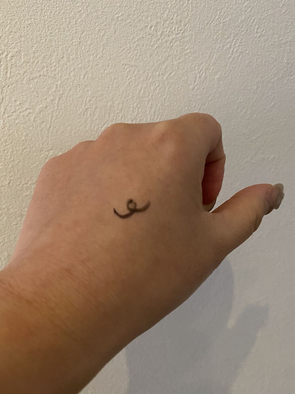 「密着アイライナー」繰り出しペンシル リアルブラック/デジャヴュ/ペンシルアイライナーを使ったクチコミ（3枚目）