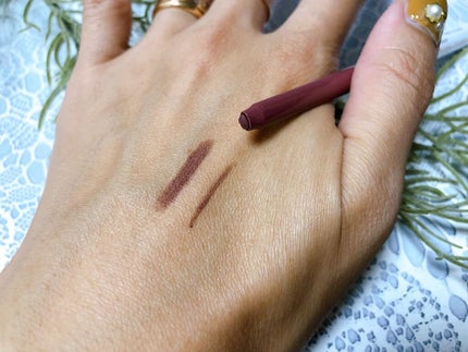 クリームフィットペンシル<アイライナー>/ラブ・ライナー/ペンシルアイライナーを使ったクチコミ(4枚目)