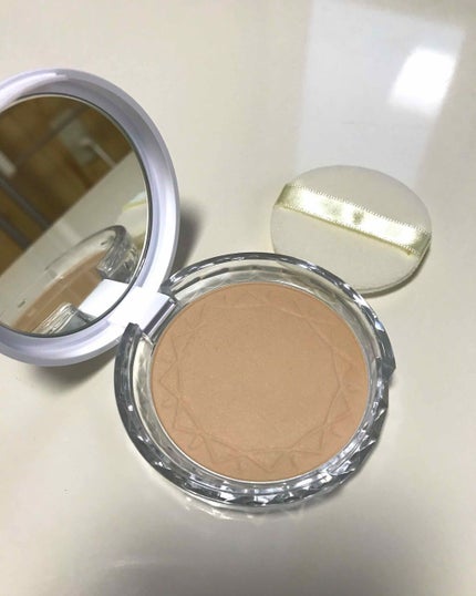 UVクリアフェイスパウダー/CEZANNE/プレストパウダーを使ったクチコミ(3枚目)