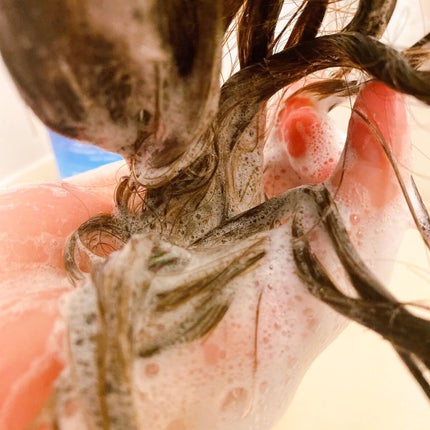 リラックスナイトリペア シャンプー/トリートメント/YOLU/市販シャンプーを使ったクチコミ(5枚目)