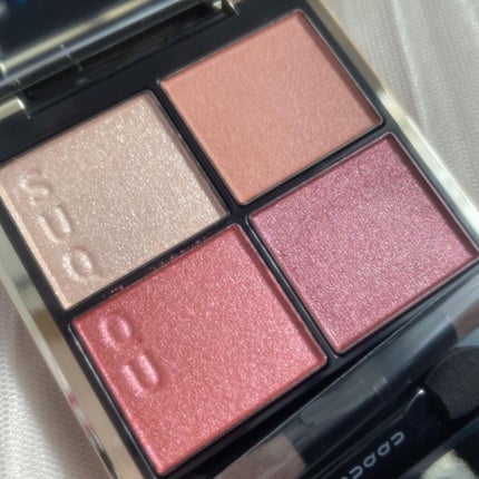 シグニチャー カラー アイズ/SUQQU/アイシャドウパレットを使ったクチコミ(4枚目)