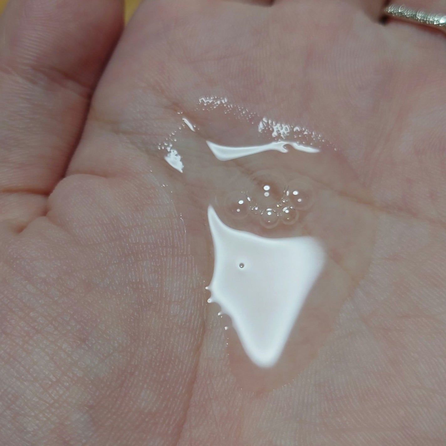 シュープリーム プラス トリートメント ローション/ESTEE LAUDER/化粧水を使ったクチコミ(2枚目)