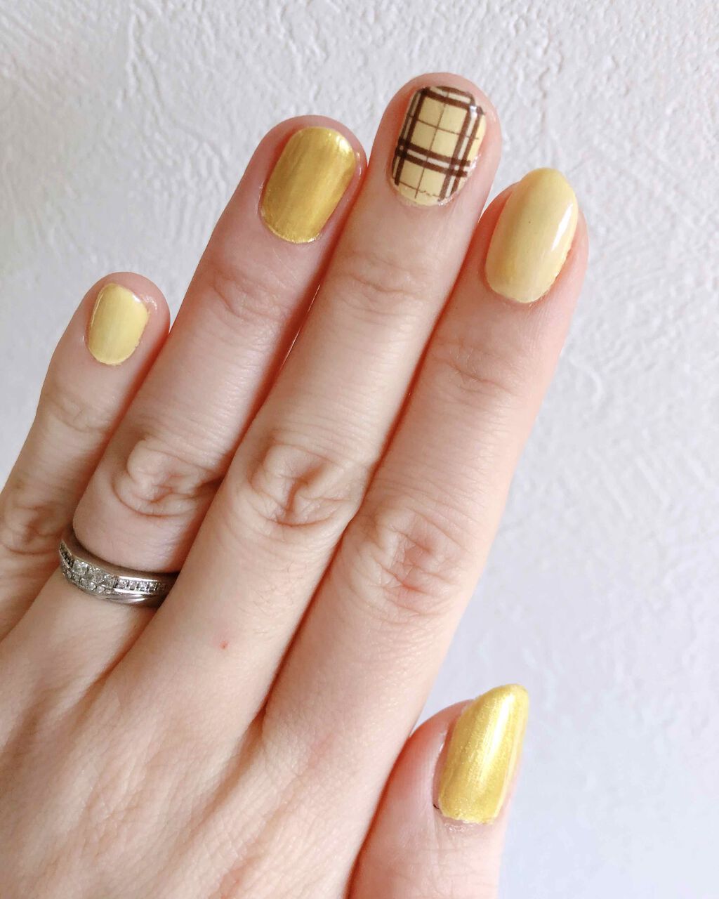 カラフルネイルズ/キャンメイク/マニキュアを使ったクチコミ（1枚目）