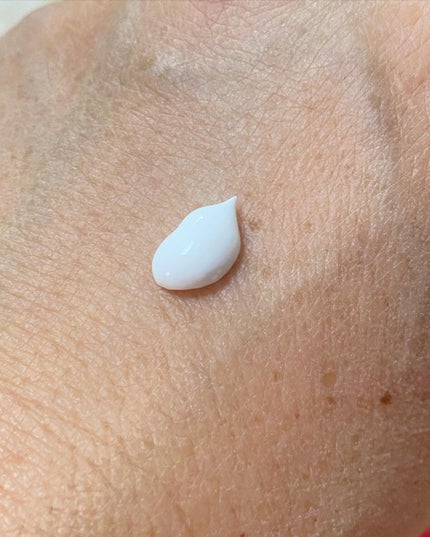 ブライト フォーカス リアル アイクリーム フォーフェイス/AHC/アイケア・アイクリームを使ったクチコミ(6枚目)