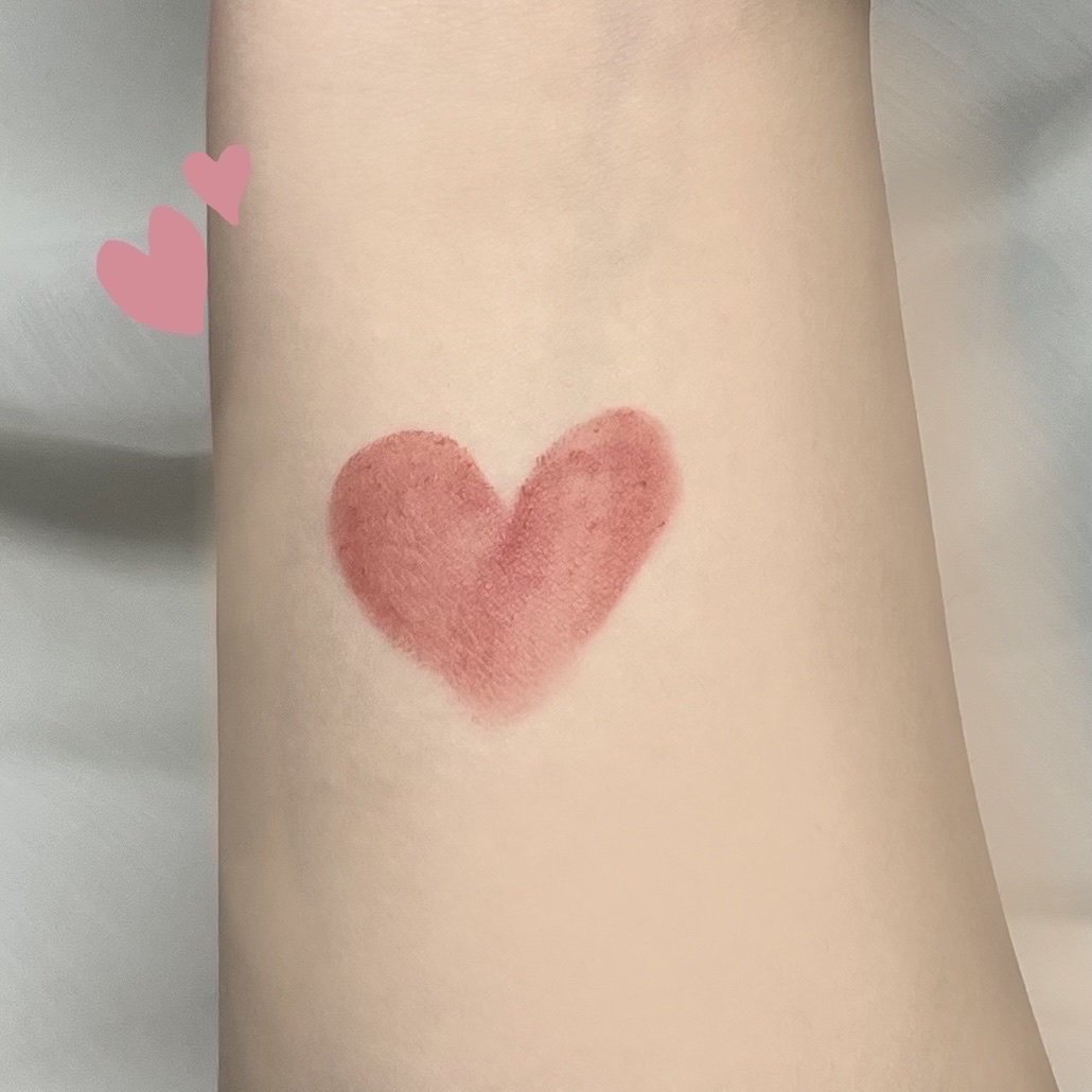 ゼロマットリップスティック 23 ラディーヌード(Ruddy Nude)/rom&nd/口紅を使ったクチコミ（2枚目）