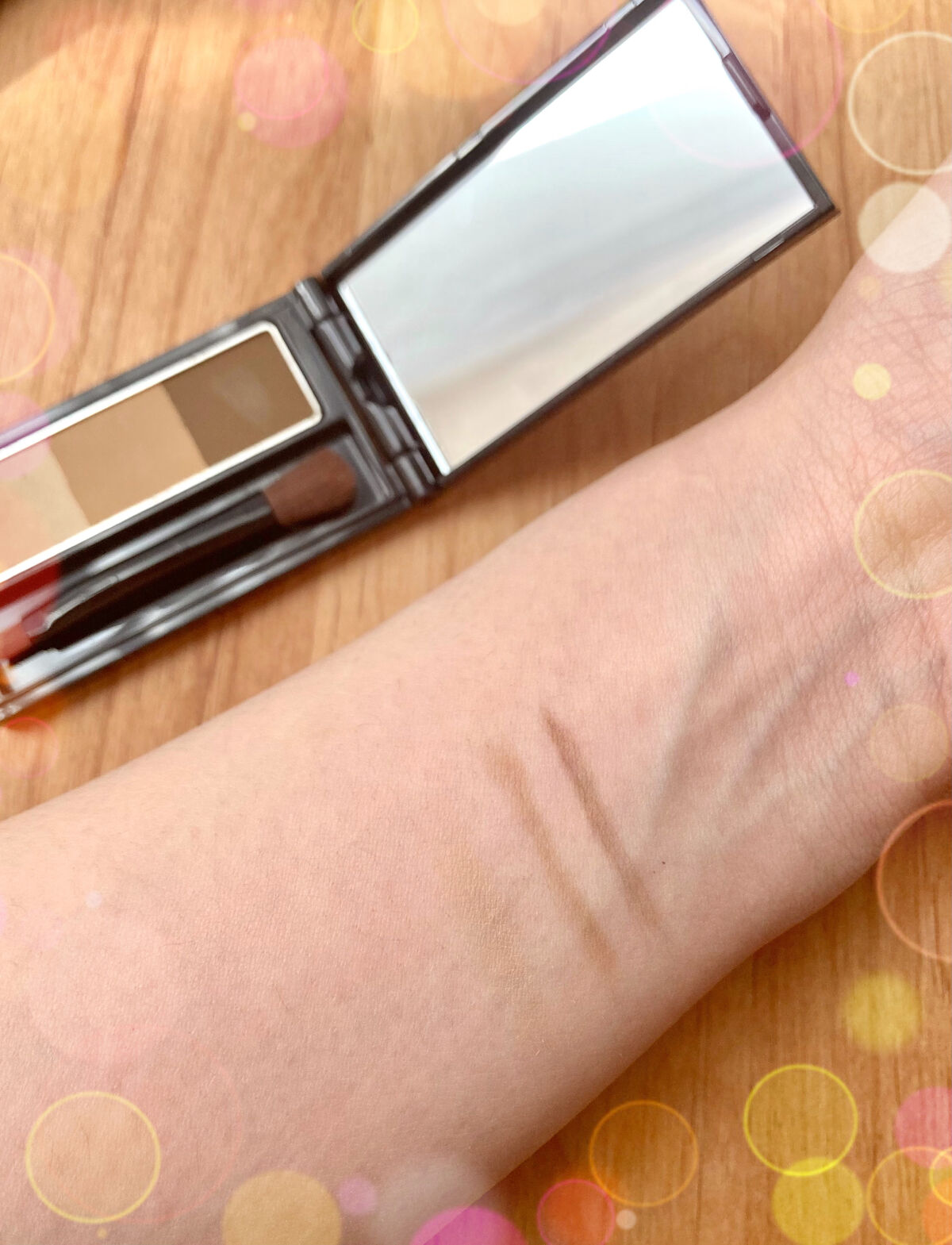 ケイト デザイニングアイブロウ3D/KATE/パウダーアイブロウを使ったクチコミ（2枚目）