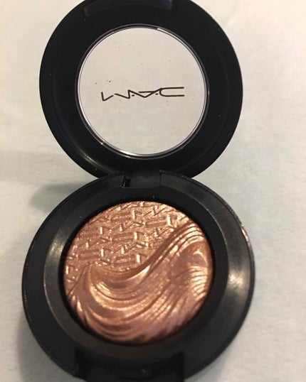 エクストラ ディメンション アイシャドウ/M・A・C/単色アイシャドウを使ったクチコミ(1枚目)