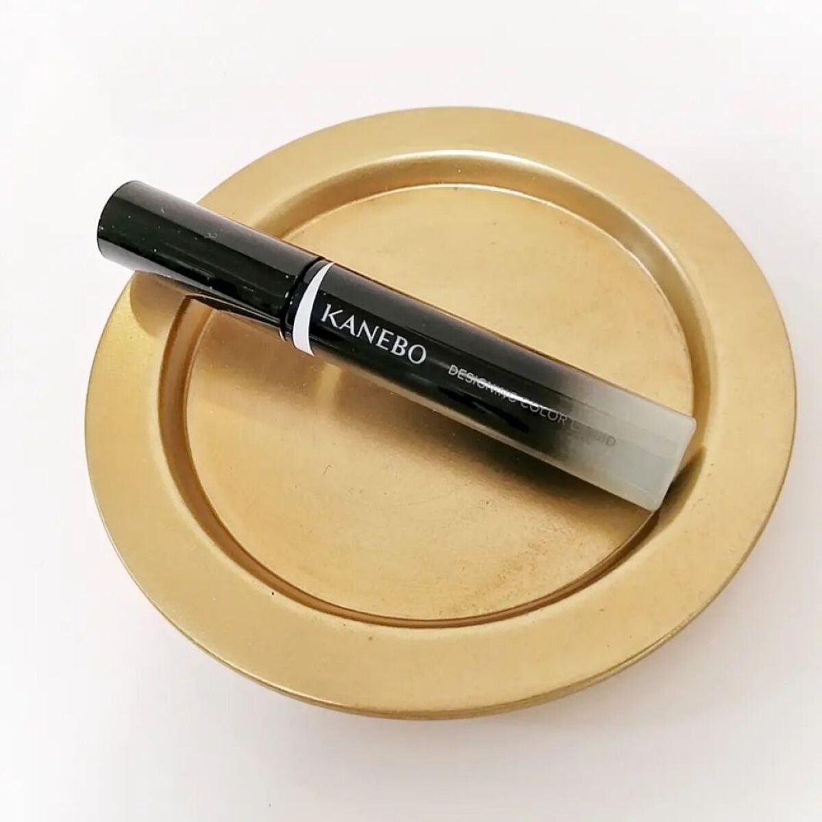 デザイニングカラーリクイド/KANEBO/リキッドコンシーラーを使ったクチコミ(2枚目)