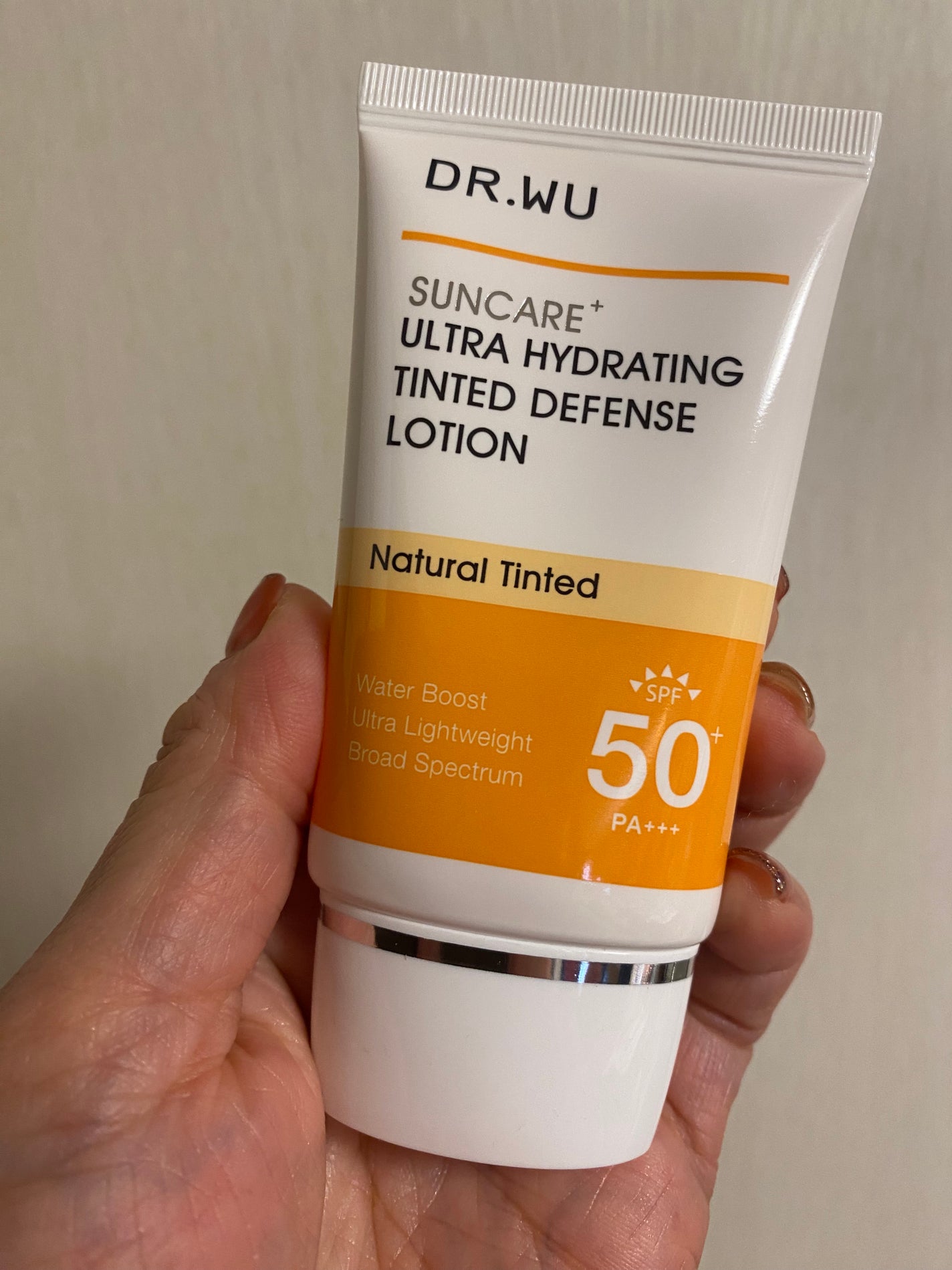 サンスクリーン+モイスト(色付き)<日焼け止め>/DR.WU/日焼け止めローションを使ったクチコミ(1枚目)