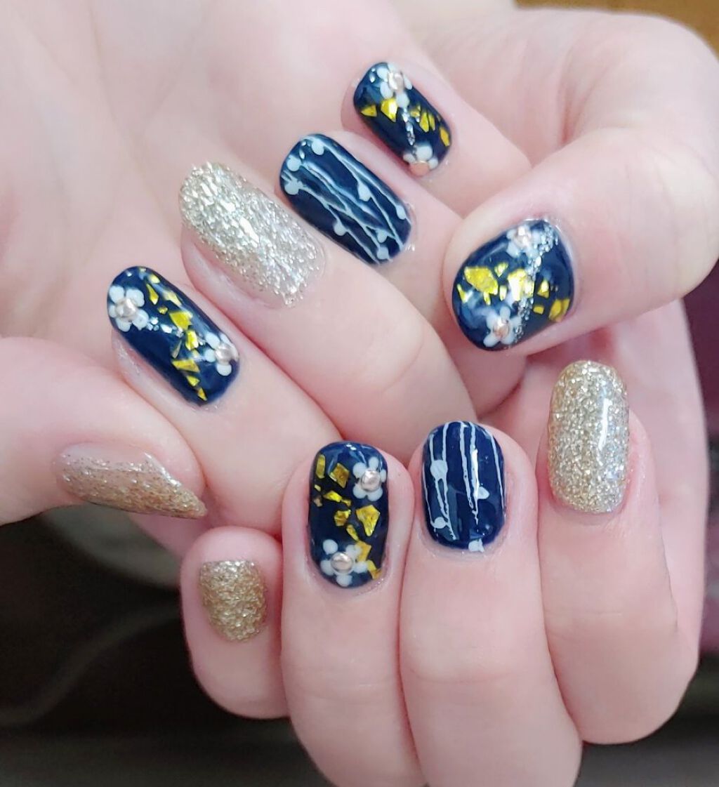 #正月ネイルのネイルデザイン