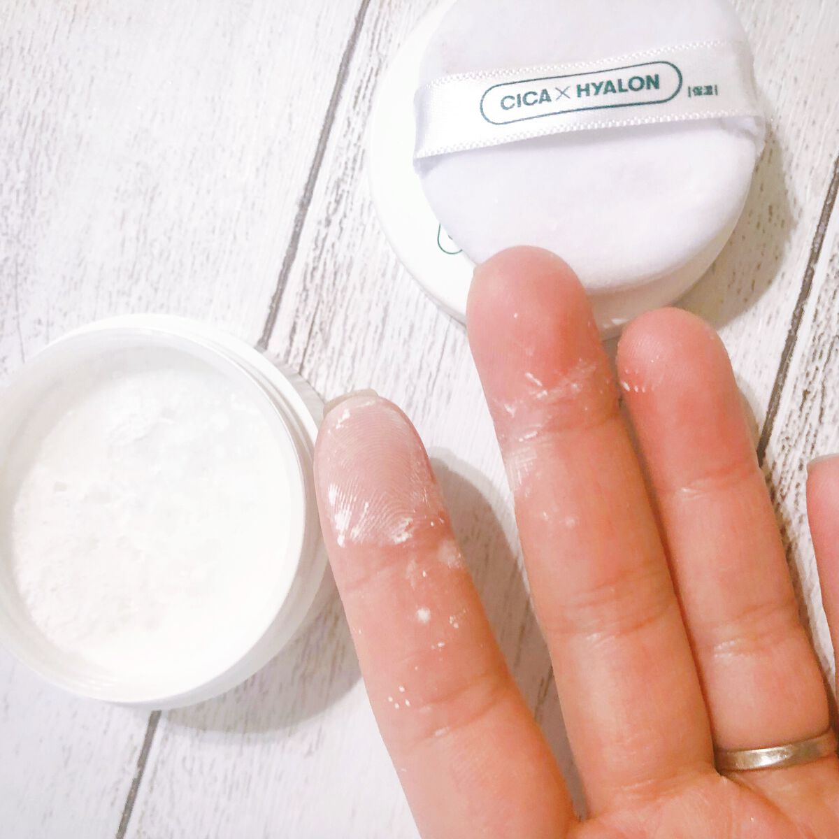 CICA ノーセバム マイルドパウダー/VT/ルースパウダーを使ったクチコミ(2枚目)