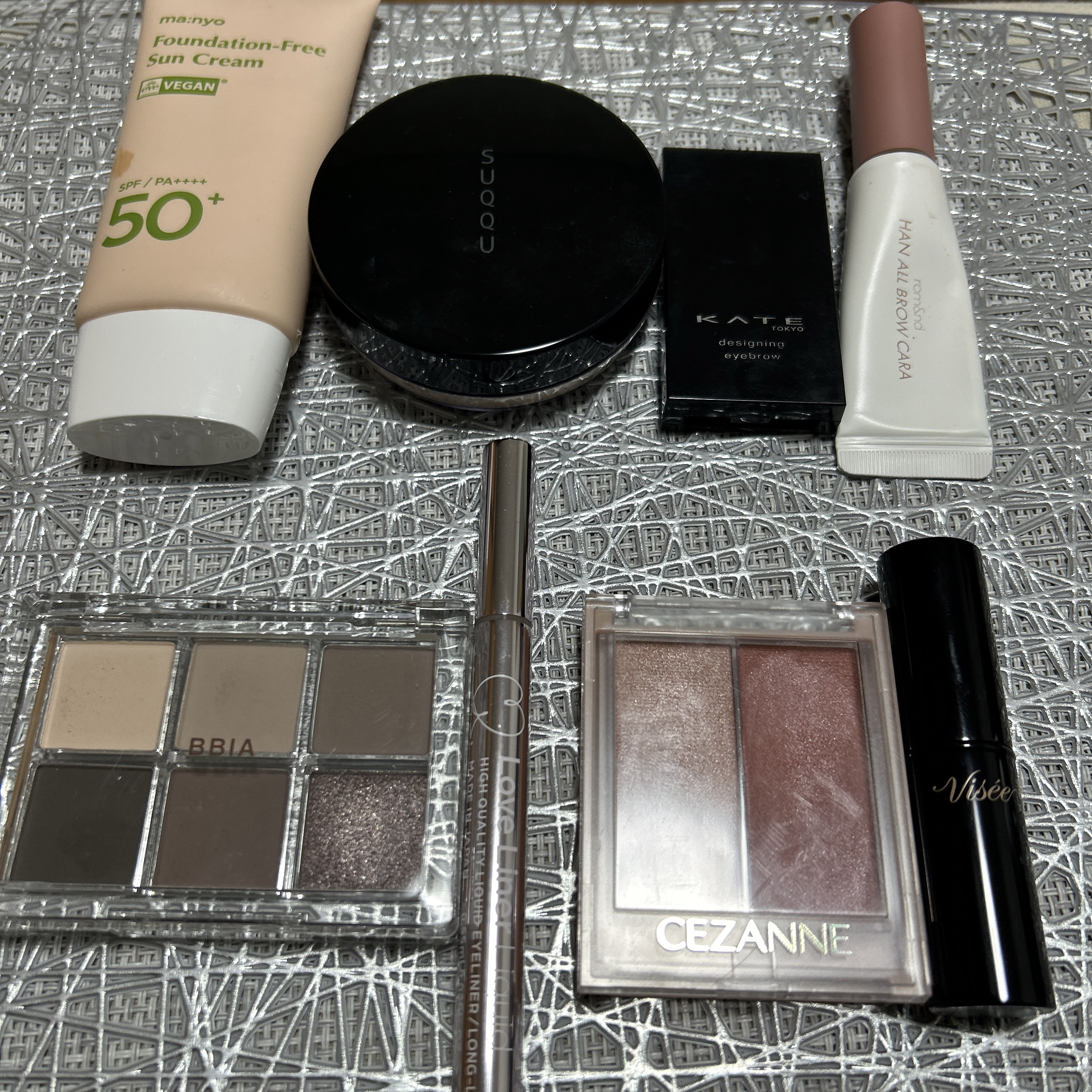 ケイト デザイニングアイブロウ3D/KATE/パウダーアイブロウを使ったクチコミ（1枚目）