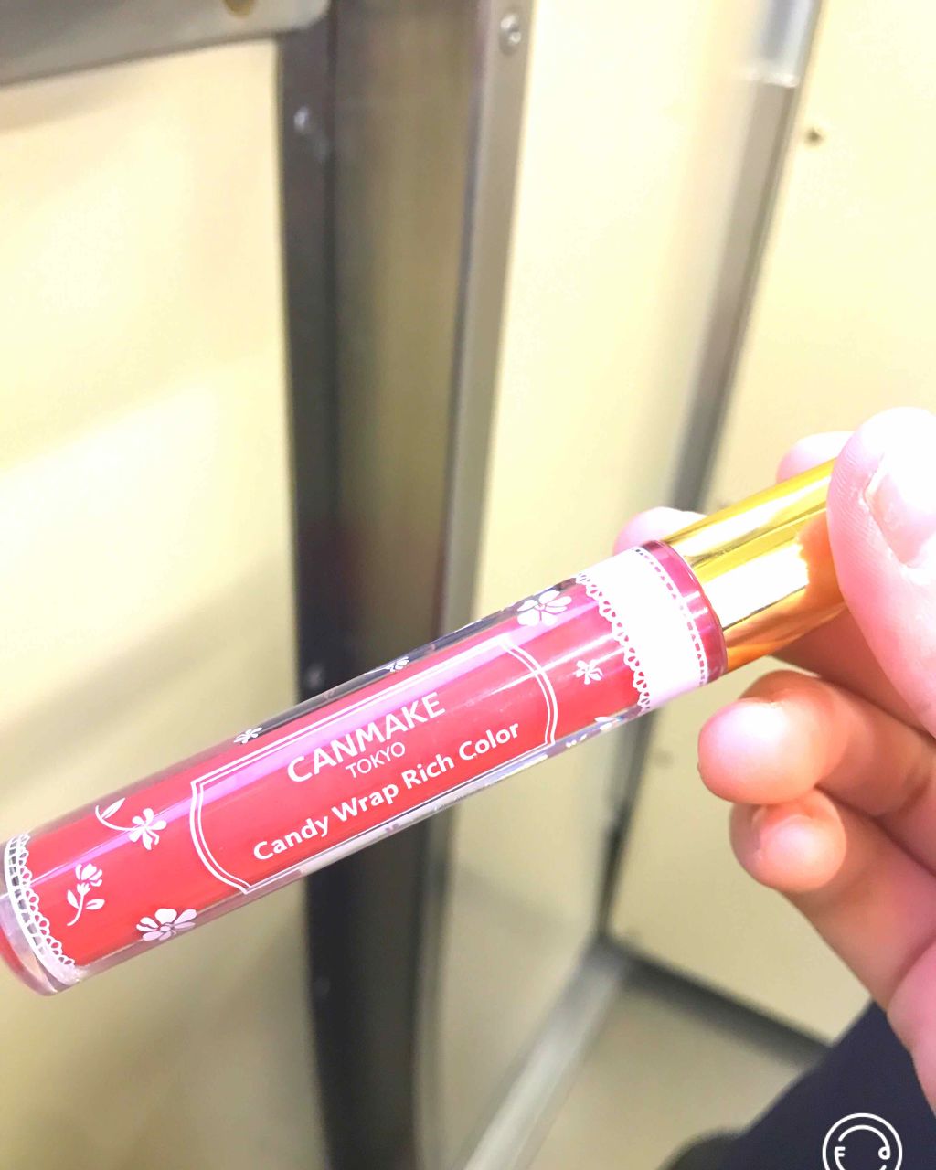 キャンディラップリッチカラー/キャンメイク/リップグロスを使ったクチコミ(2枚目)
