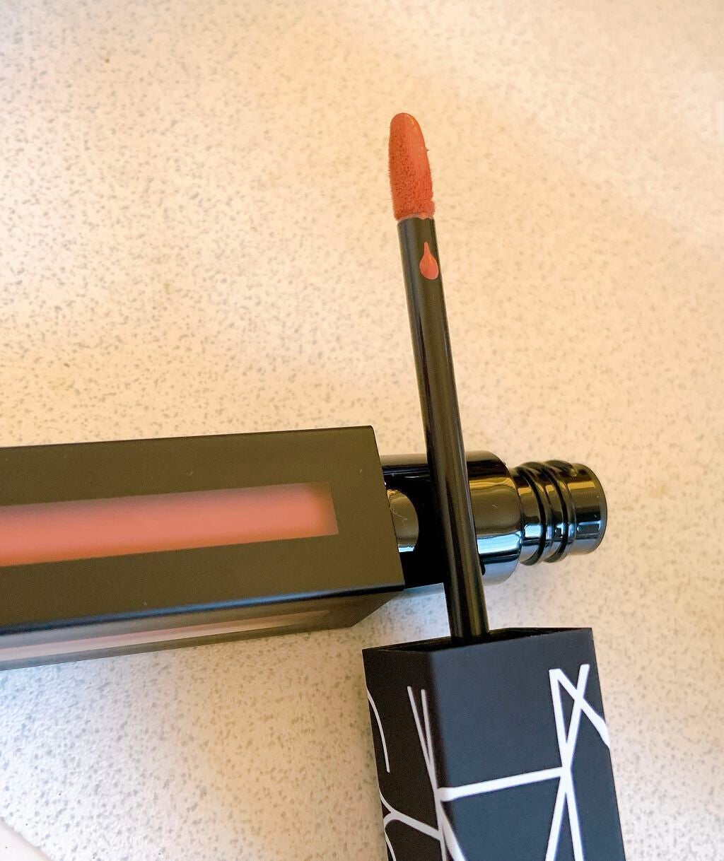 パワーマットリップピグメント/NARS/口紅を使ったクチコミ(2枚目)