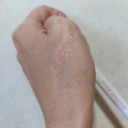 i'm Stick Shadow Glitterr/i’m meme/スティックアイシャドウを使ったクチコミ(2枚目)