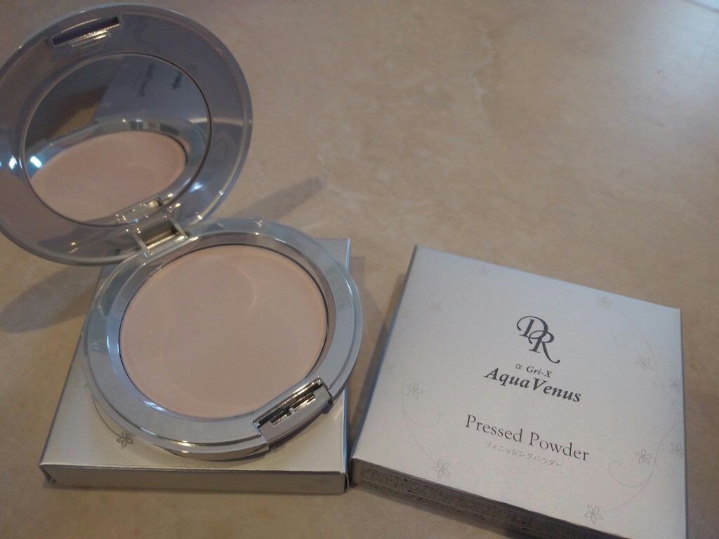 試してみた】プレストパウダー クリスタル ドクターリセラの人気