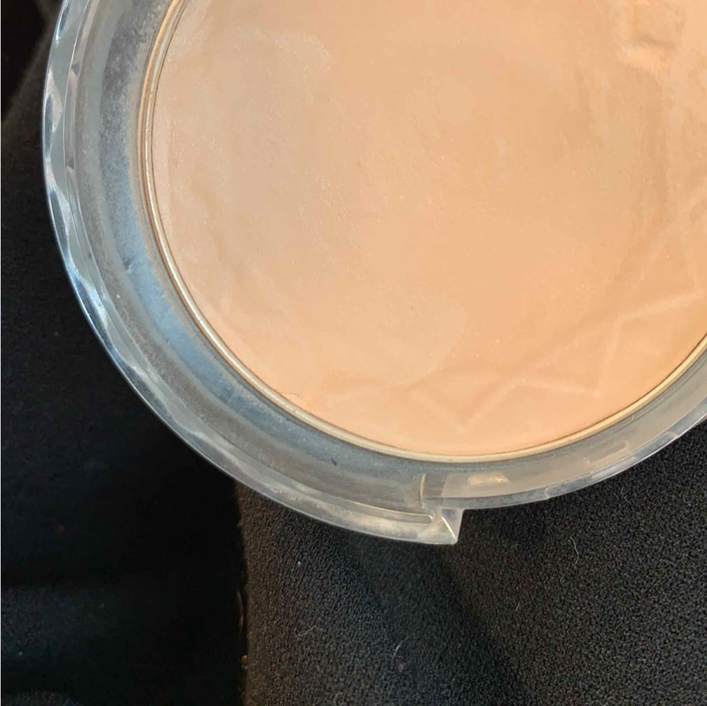 UVクリアフェイスパウダー/CEZANNE/プレストパウダーを使ったクチコミ(3枚目)