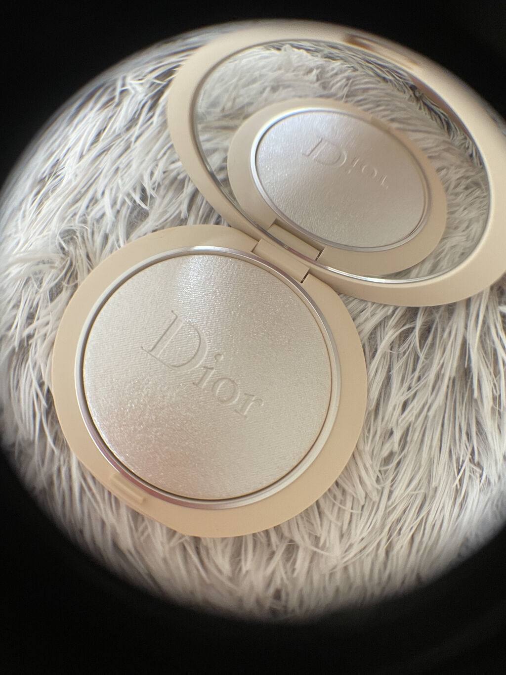 ディオールスキン フォーエヴァー クチュール ルミナイザー/Dior/プレストパウダーを使ったクチコミ（3枚目）