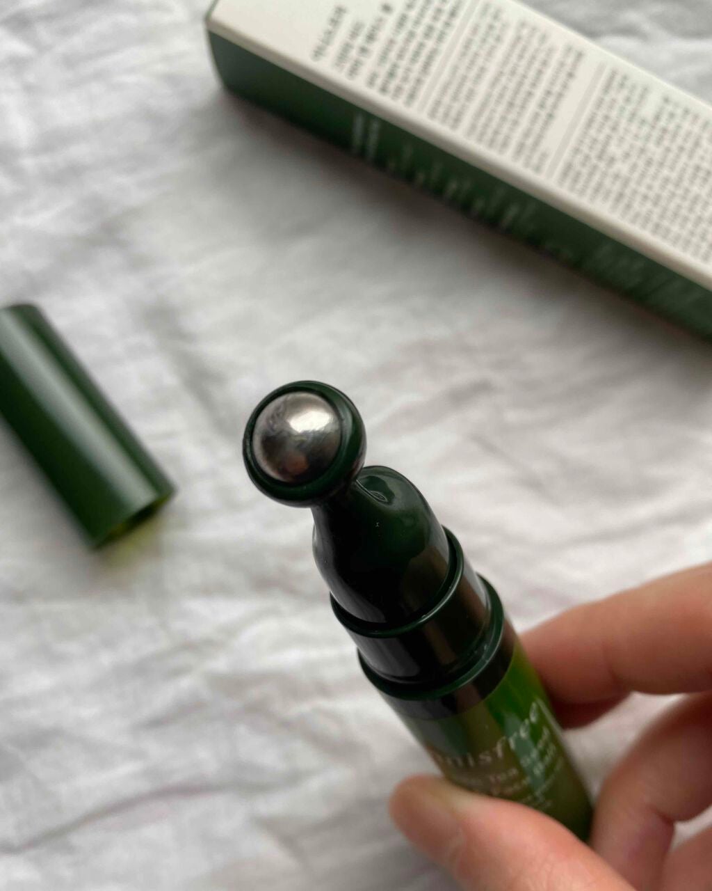 グリーンティーシード アイ&フェイスボール/innisfree/美容液を使ったクチコミ(4枚目)