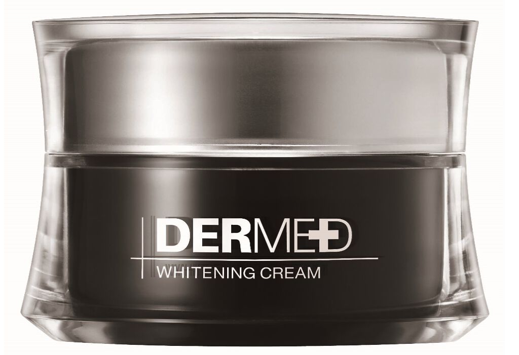 デルメッド ホワイトニング クリームのクチコミ「日本初の美白有効成分コウジ酸配合の美白クリーム。医薬部外品で、シミやくすみに本当に効果あると思.....」（1枚目）