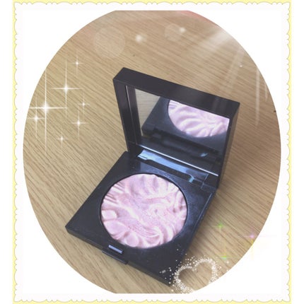 フェイスイルミネーター/ローラ メルシエ/パウダーハイライトを使ったクチコミ(1枚目)