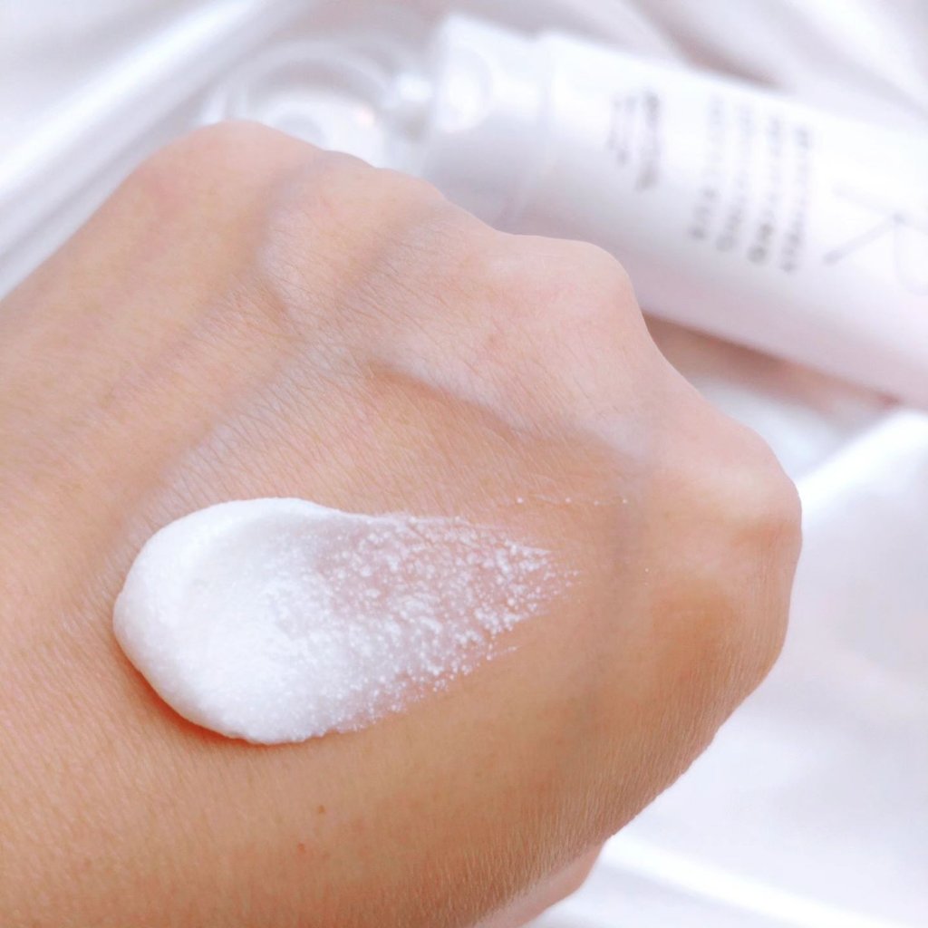 フェイススクラブ /HAP＋R/スクラブ・ゴマージュを使ったクチコミ（3枚目）