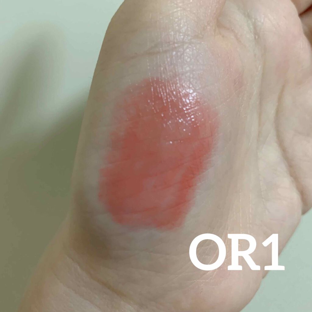 ラスティンググロスリップ/CEZANNE/口紅を使ったクチコミ(4枚目)