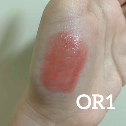 ラスティンググロスリップ/CEZANNE/口紅を使ったクチコミ(4枚目)