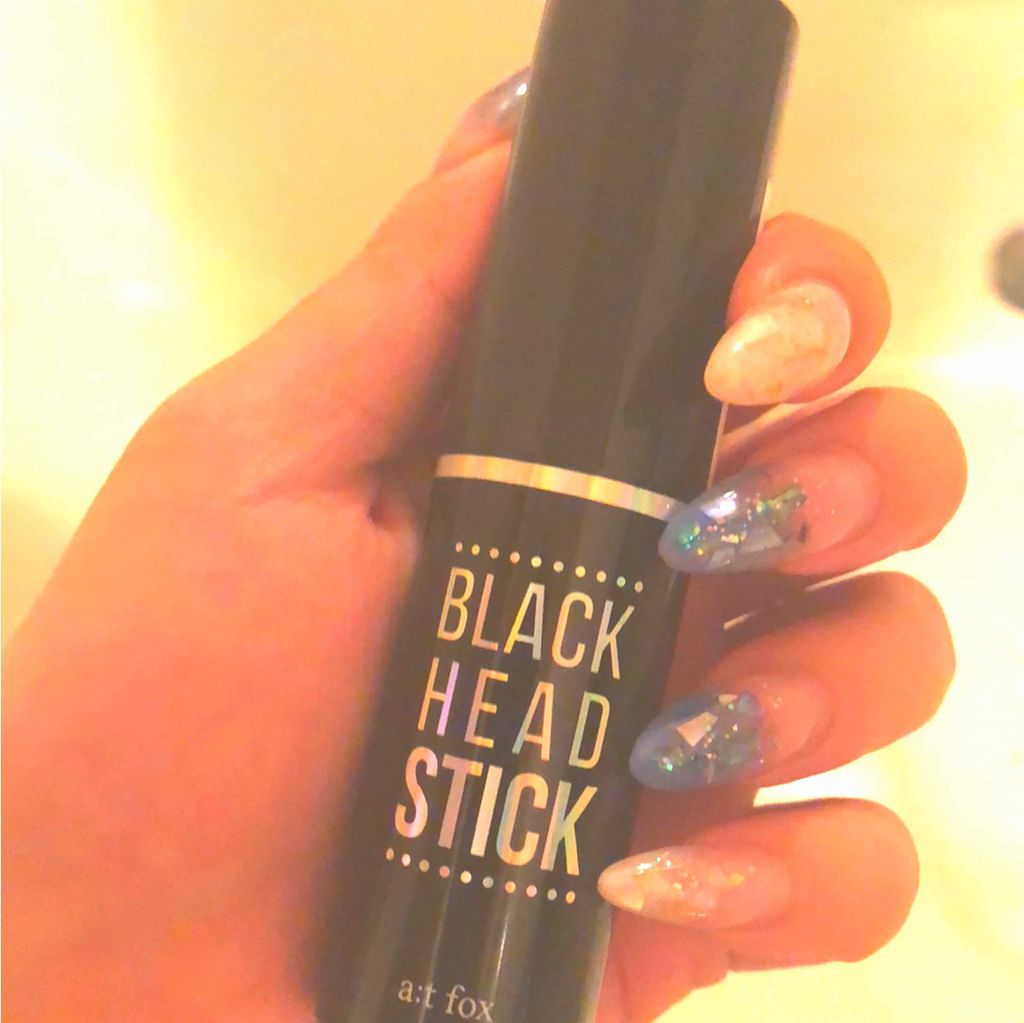 y. on LIPS 「エーティーフォックススクラブスティック!いちご鼻を綺麗にしてく..」(1枚目)