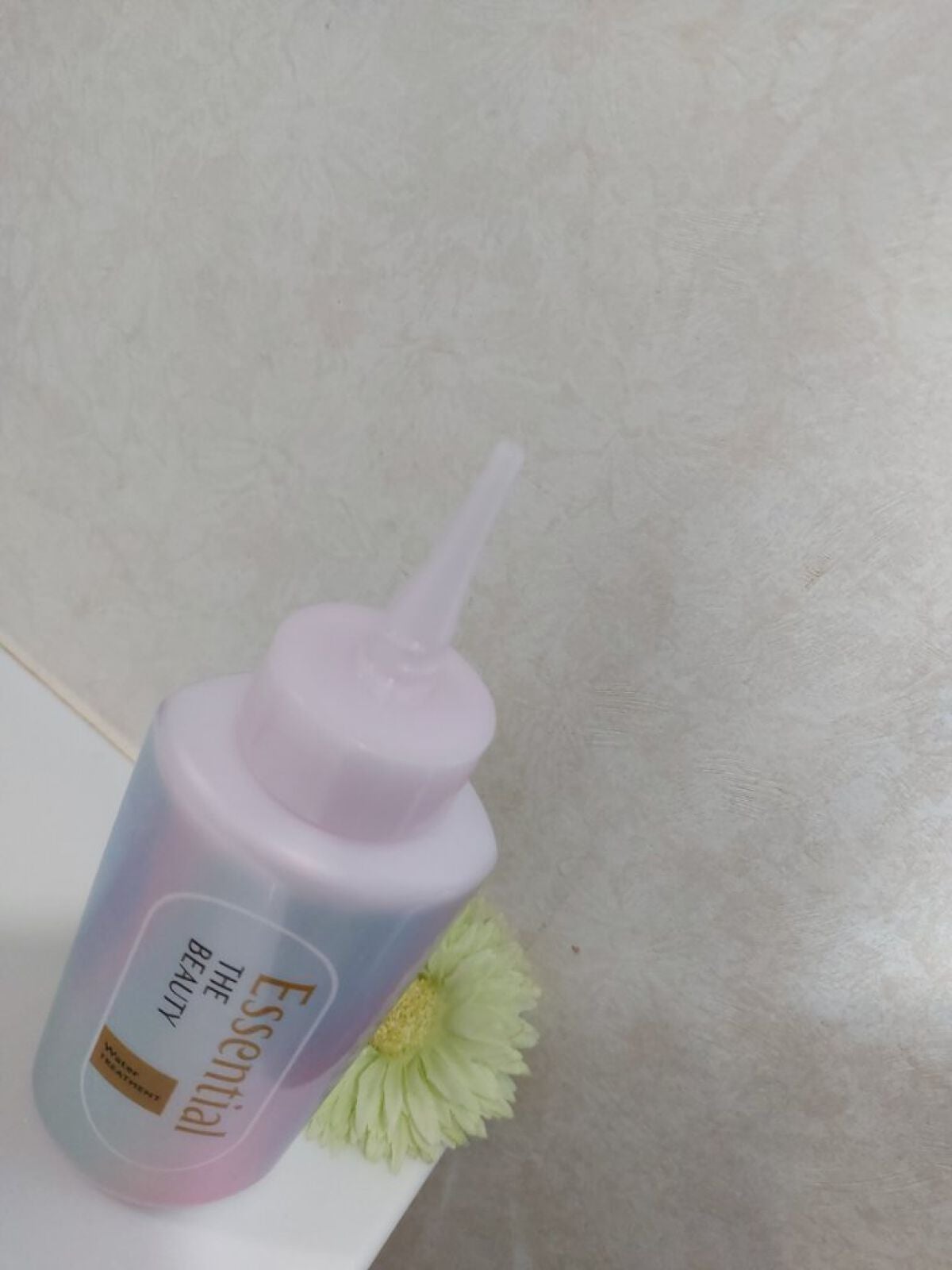 エッセンシャル プレミアム ウォータートリートメント EXスムース/エッセンシャル/アウトバストリートメントを使ったクチコミ(2枚目)