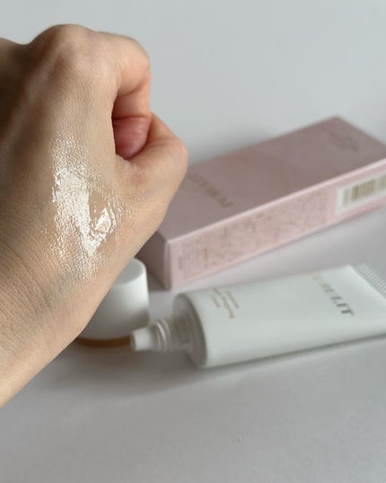 sparkle_gloss_67jh on LIPS 「#PR『PURULIT』プレミアムナイトラッピングクリーム夜の..」(5枚目)