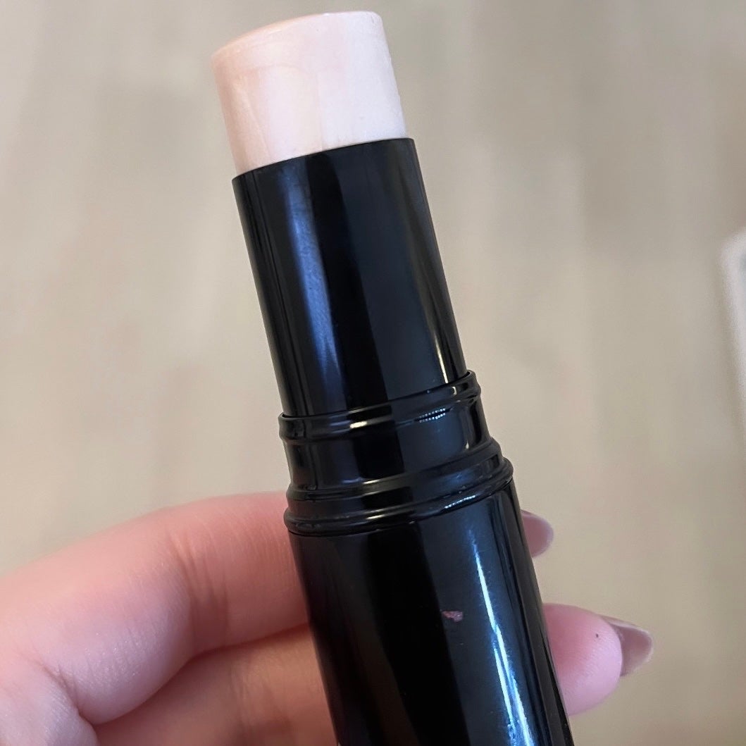 ボーム エサンシエル/CHANEL/スティックハイライトを使ったクチコミ(2枚目)