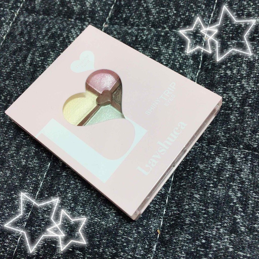 シャイニートリップアイズ/ラヴーシュカ/アイシャドウパレットを使ったクチコミ(1枚目)