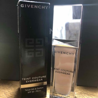 タン・クチュール・エバーウェア・ファンデーション/GIVENCHY/リキッドファンデーションを使ったクチコミ（2枚目）