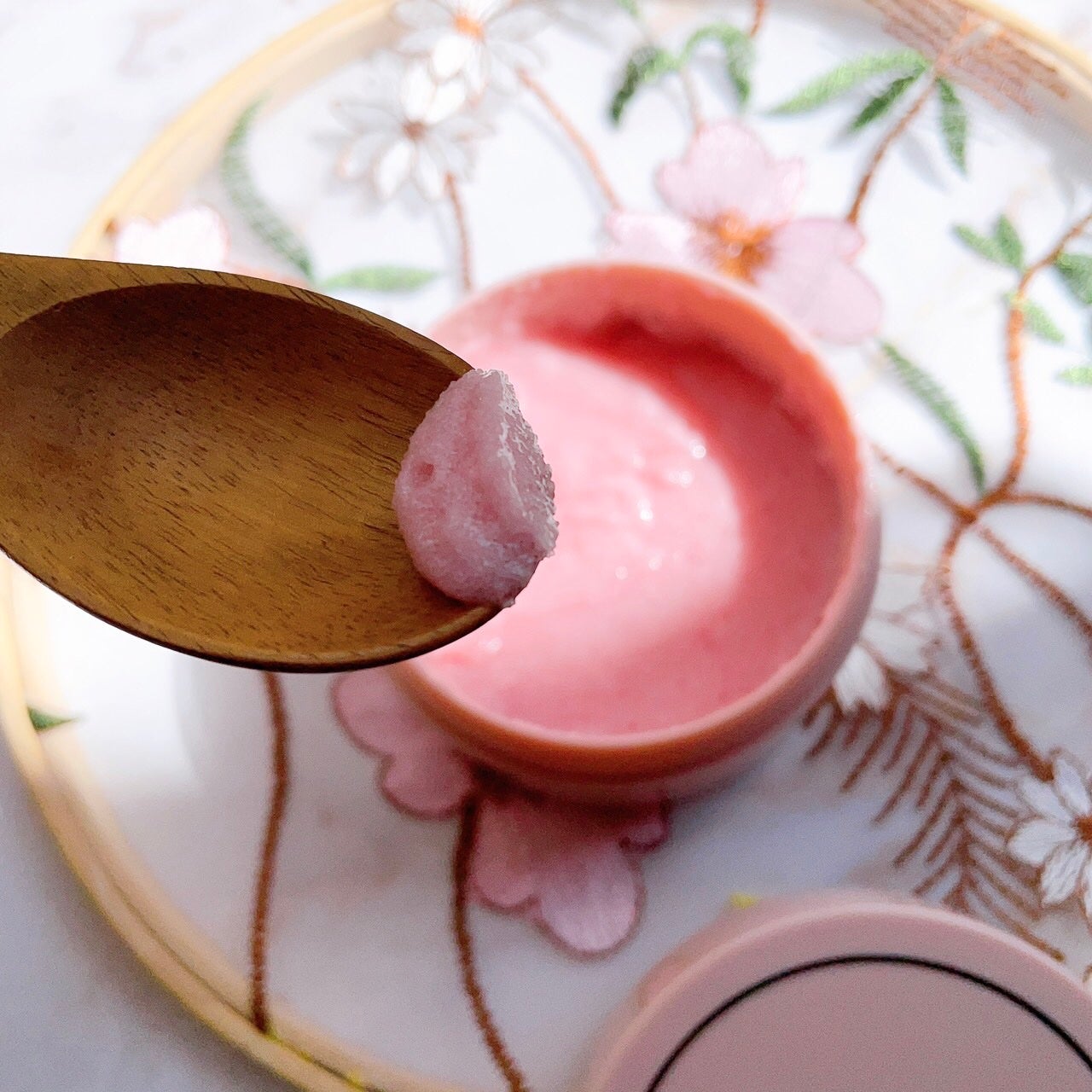 Q+Me スウィート ボム タラソ スクラブ/AGARISM/バスト・ヒップケアを使ったクチコミ(5枚目)