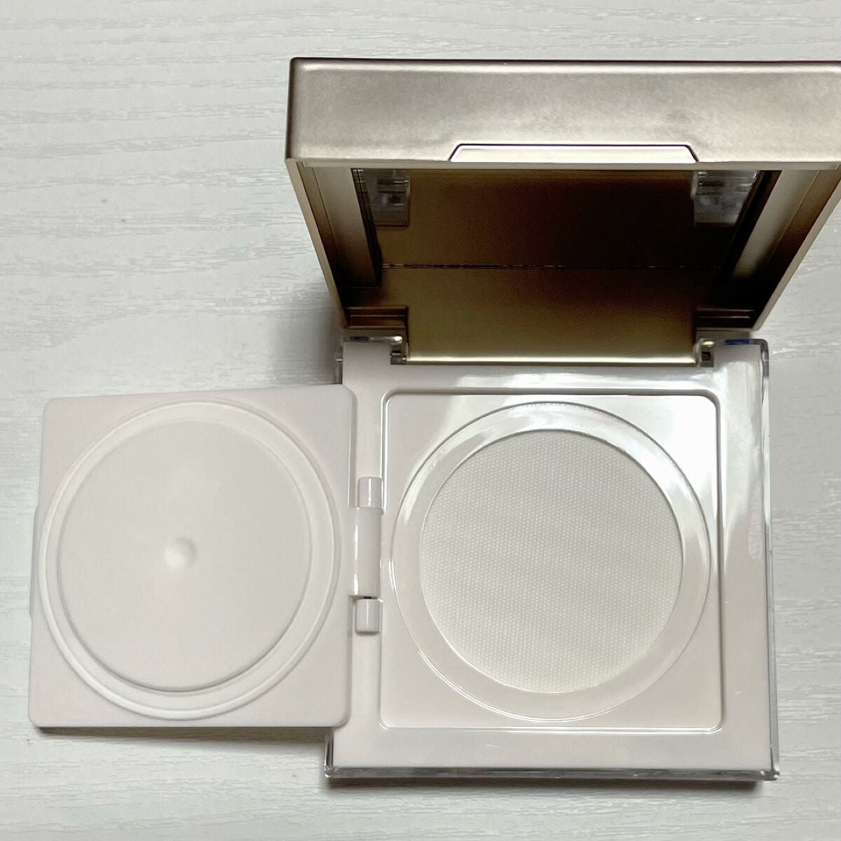 トランスルーシェントブルーリング ルースパウダー/PERFECT DIARY/ルースパウダーを使ったクチコミ(3枚目)