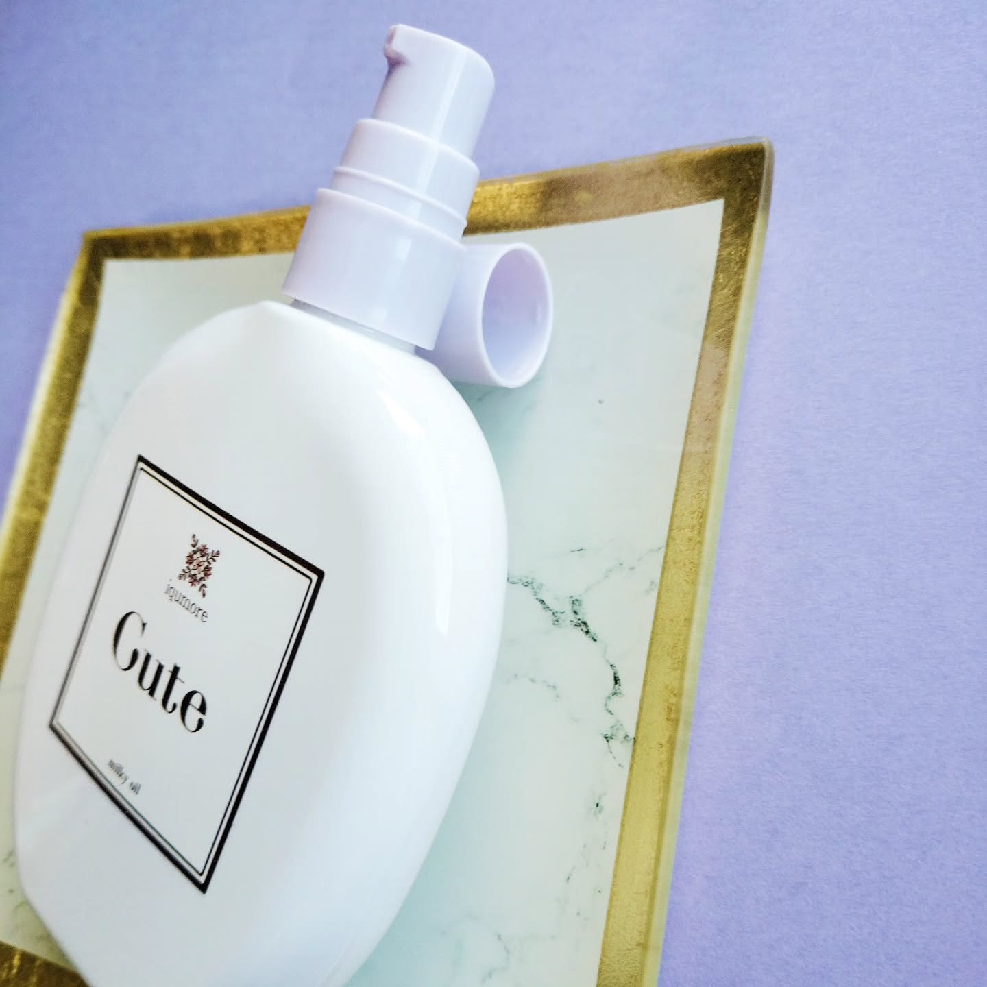 イクモアキュートミルキィオイル/iqumore/ヘアオイルを使ったクチコミ（3枚目）