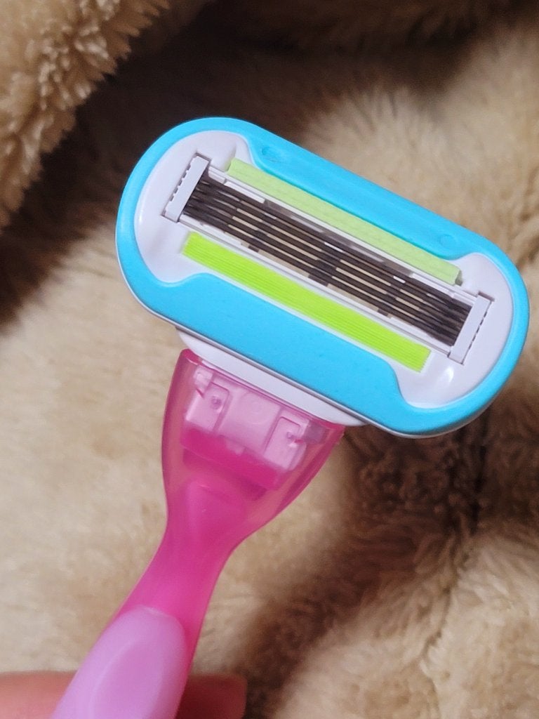 ヴィーナス エンブレイス/Gillette Venus/シェーバーを使ったクチコミ(1枚目)