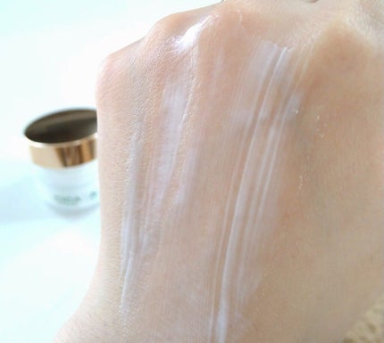 北海道シカクリーム /idio/フェイスクリームを使ったクチコミ(4枚目)