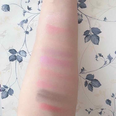 UR GLAM　BLOOMING EYE COLOR PALETTE/U R GLAM/パウダーアイシャドウを使ったクチコミ（2枚目）