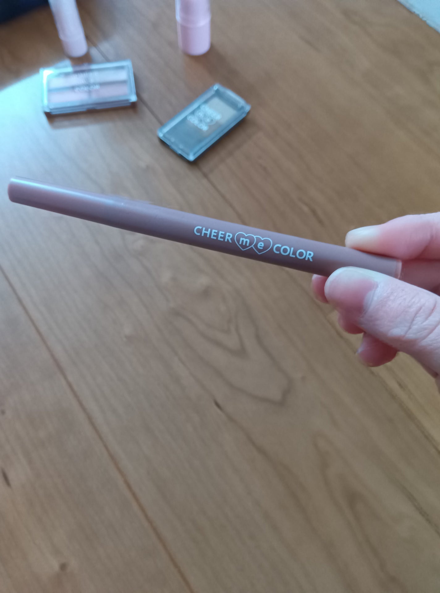 フィリーネ on LIPS 「~セリアのCHEERMECOLORシリーズ〜Ⅲリキッドアイライ..」(1枚目)