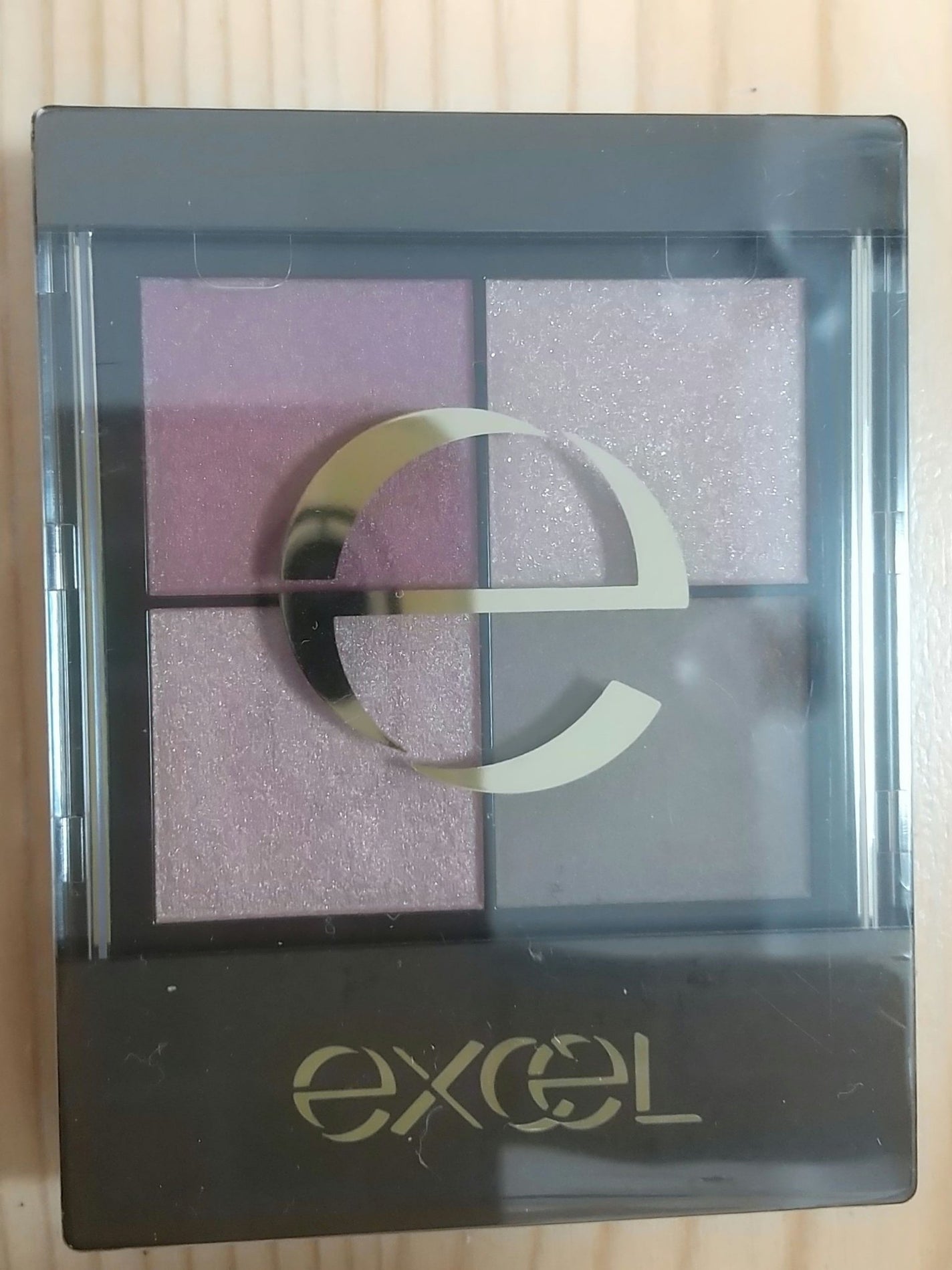 リアルクローズシャドウ/excel/アイシャドウパレットを使ったクチコミ(1枚目)