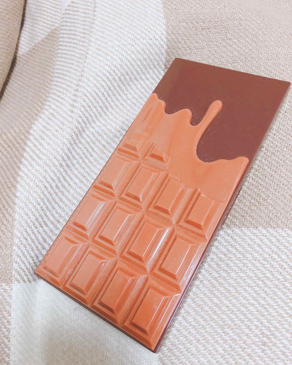 アイラブチョコレート/MAKEUP REVOLUTION/アイシャドウパレットを使ったクチコミ（2枚目）