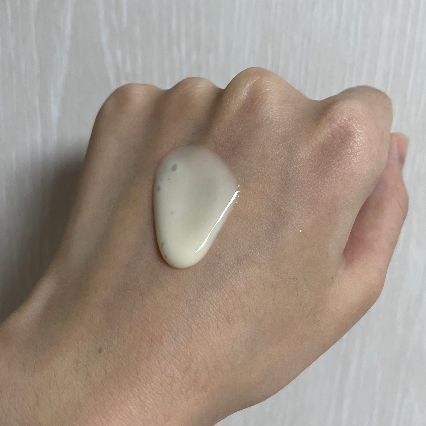 ダーマテカバイオームクリーム/THE A'VVE/フェイスクリームを使ったクチコミ(3枚目)